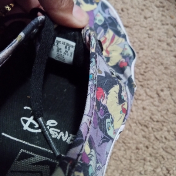 Evil Queens Vans 🖤 💜 - Picture 4 of 5